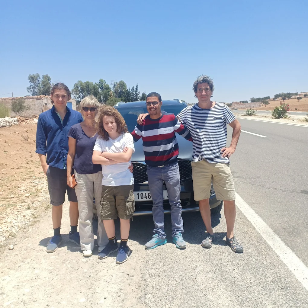 youness with DayActivity tourists